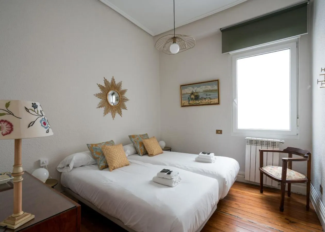Amama Apartment By People Rentals Bilbao Spain